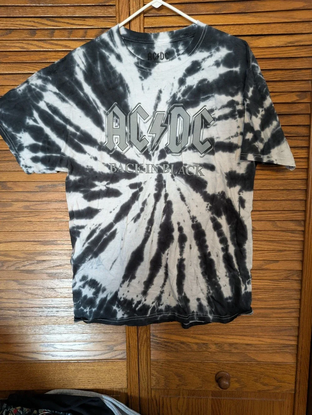 AC/DC Men's Tie Dye T-shirt Size Medium